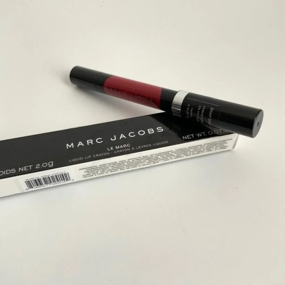Marc Jacobs Le Marc How Rouge Liquid Lip Crayon Matte Red